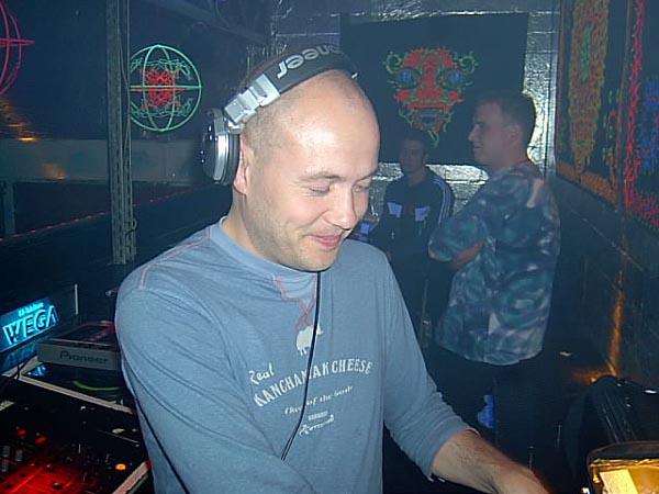  Bildname: IM000242.jpg 
 Breite: 600 Pixel 
 H�he: 450 Pixel 
 Gr�sse: 54 kB 