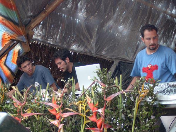  Bildname: IM001336.jpg 
 Breite: 600 Pixel 
 H�he: 450 Pixel 
 Gr�sse: 83 kB 