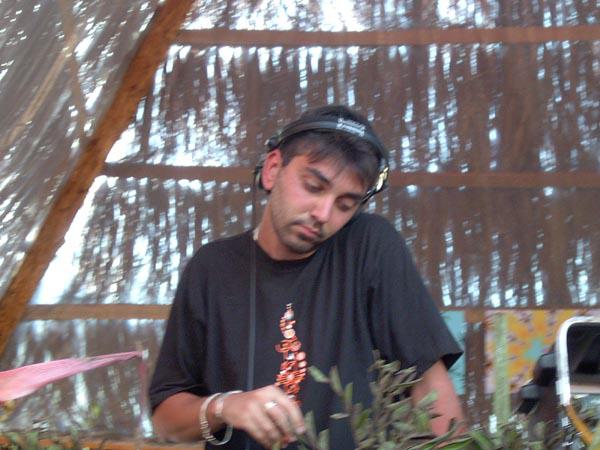  Bildname: IM001341.jpg 
 Breite: 600 Pixel 
 H�he: 450 Pixel 
 Gr�sse: 70 kB 