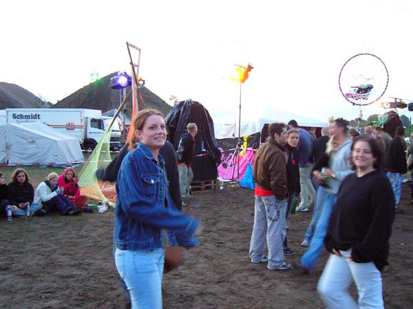  Bildname: jalanda in exile 027.jpg 
 Breite: 600 Pixel 
 H�he: 450 Pixel 
 Gr�sse: 69 kB 