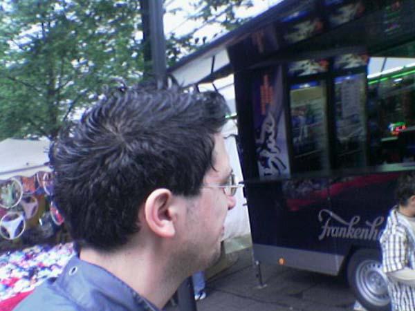  Bildname: Foto(100).jpg 
 Breite: 600 Pixel 
 H�he: 450 Pixel 
 Gr�sse: 42 kB 