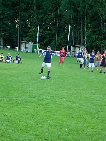  Bildname: IM000230.jpg 
 Breite: 600 Pixel 
 H�he: 800 Pixel 
 Gr�sse: 97 kB 