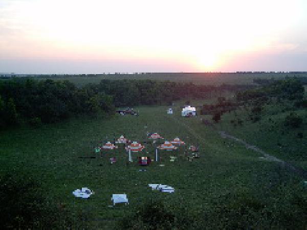  Bildname: 167.jpg 
 Breite: 240 Pixel 
 H�he: 180 Pixel 
 Gr�sse: 16 kB 