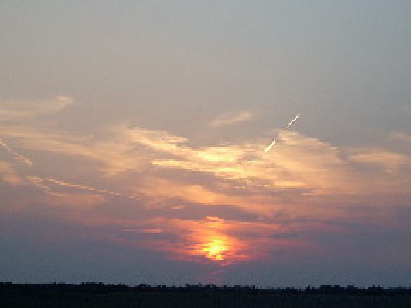  Bildname: 169.jpg 
 Breite: 240 Pixel 
 H�he: 180 Pixel 
 Gr�sse: 11 kB 