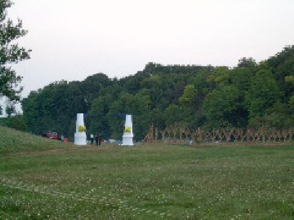  Bildname: 172.jpg 
 Breite: 240 Pixel 
 H�he: 180 Pixel 
 Gr�sse: 19 kB 