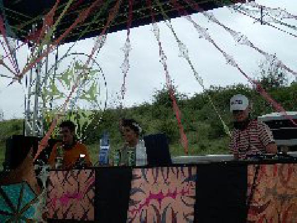  Bildname: 226.jpg 
 Breite: 240 Pixel 
 H�he: 180 Pixel 
 Gr�sse: 19 kB 