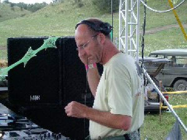  Bildname: 229.jpg 
 Breite: 240 Pixel 
 H�he: 180 Pixel 
 Gr�sse: 19 kB 