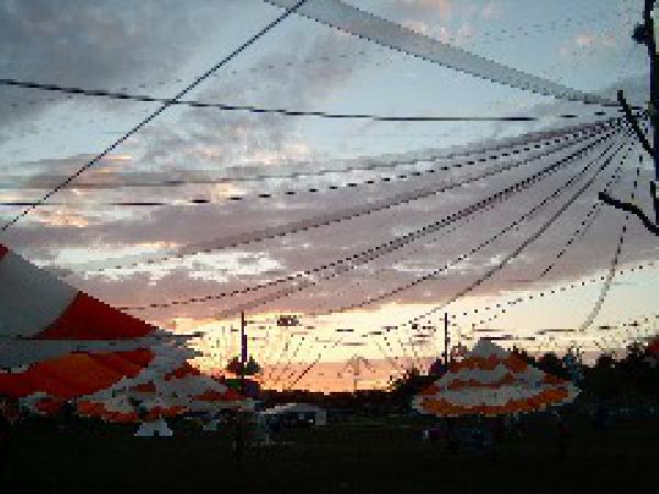  Bildname: 248.jpg 
 Breite: 240 Pixel 
 H�he: 180 Pixel 
 Gr�sse: 19 kB 