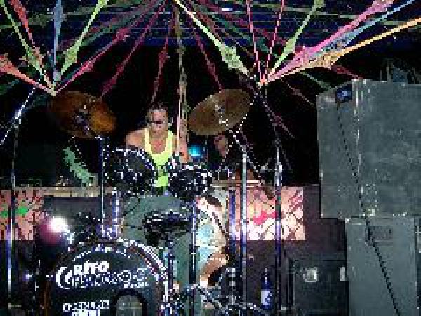  Bildname: 255.jpg 
 Breite: 240 Pixel 
 H�he: 180 Pixel 
 Gr�sse: 19 kB 