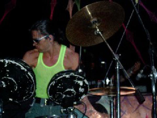  Bildname: 256.jpg 
 Breite: 240 Pixel 
 H�he: 180 Pixel 
 Gr�sse: 18 kB 