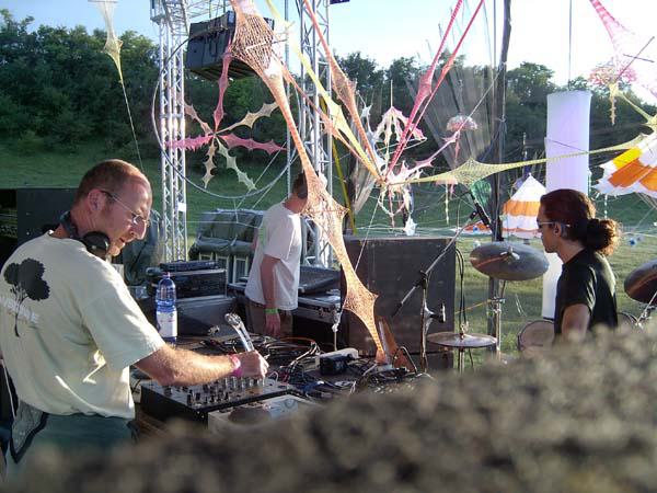  Bildname: IM000320.jpg 
 Breite: 600 Pixel 
 H�he: 450 Pixel 
 Gr�sse: 69 kB 