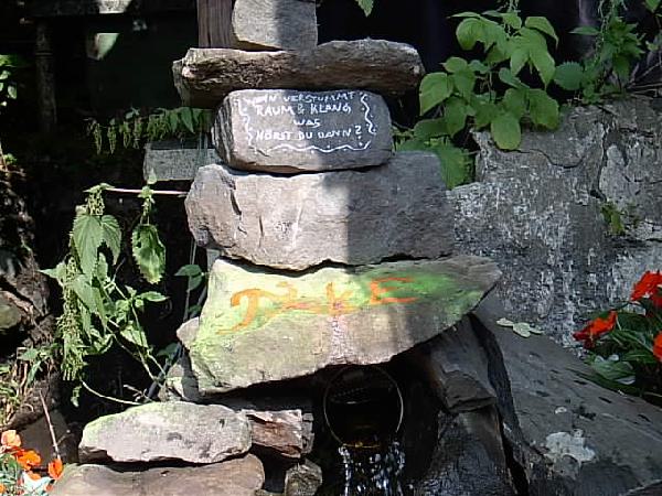  Bildname: IM000435.JPG 
 Breite: 640 Pixel 
 H�he: 480 Pixel 
 Gr�sse: 68 kB 