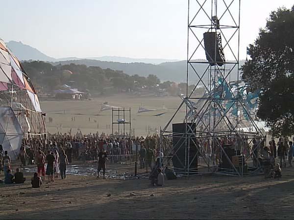  Bildname: 702.jpg 
 Breite: 600 Pixel 
 H�he: 450 Pixel 
 Gr�sse: 55 kB 