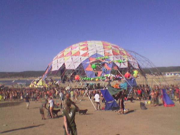  Bildname: Foto(245).jpg 
 Breite: 600 Pixel 
 H�he: 450 Pixel 
 Gr�sse: 34 kB 