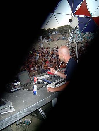  Bildname: IM000779.jpg 
 Breite: 600 Pixel 
 H�he: 800 Pixel 
 Gr�sse: 61 kB 