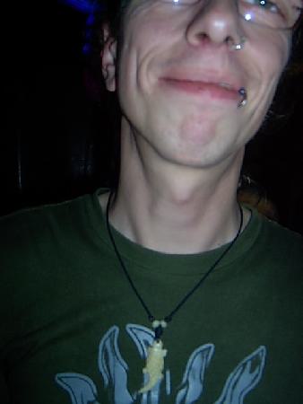  Bildname: IM000811.JPG 
 Breite: 480 Pixel 
 H�he: 640 Pixel 
 Gr�sse: 68 kB 