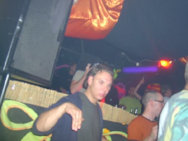  Bildname: IM000827.JPG 
 Breite: 640 Pixel 
 H�he: 480 Pixel 
 Gr�sse: 56 kB 