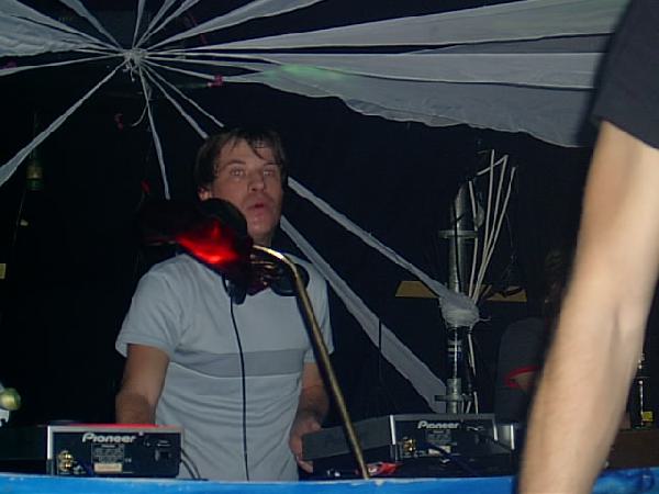  Bildname: IM000968.JPG 
 Breite: 640 Pixel 
 H�he: 480 Pixel 
 Gr�sse: 60 kB 