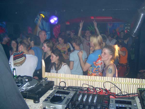  Bildname: IM001571.jpg 
 Breite: 600 Pixel 
 H�he: 450 Pixel 
 Gr�sse: 53 kB 