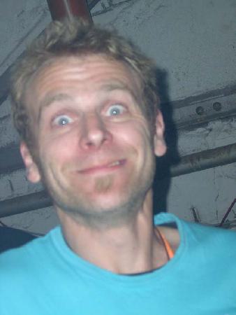  Bildname: IM001949.jpg 
 Breite: 600 Pixel 
 H�he: 800 Pixel 
 Gr�sse: 38 kB 