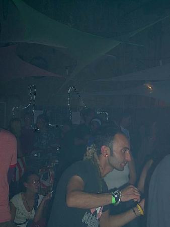  Bildname: IM002104.jpg 
 Breite: 600 Pixel 
 H�he: 800 Pixel 
 Gr�sse: 33 kB 