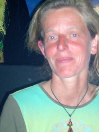  Bildname: IM002142.jpg 
 Breite: 600 Pixel 
 H�he: 800 Pixel 
 Gr�sse: 40 kB 