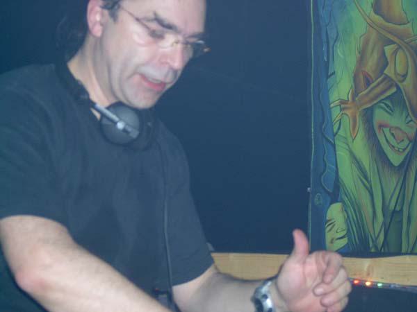  Bildname: IM002144.jpg 
 Breite: 600 Pixel 
 H�he: 450 Pixel 
 Gr�sse: 29 kB 