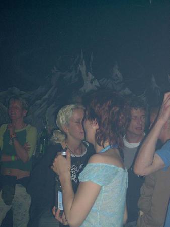  Bildname: IM002146.jpg 
 Breite: 600 Pixel 
 H�he: 800 Pixel 
 Gr�sse: 38 kB 