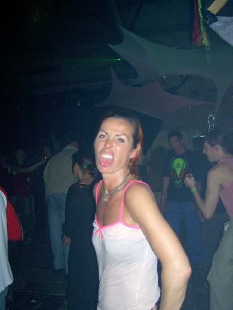  Bildname: IM002155.jpg 
 Breite: 600 Pixel 
 H�he: 800 Pixel 
 Gr�sse: 42 kB 