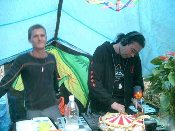  Bildname: CIMG3073.jpg 
 Breite: 600 Pixel 
 H�he: 450 Pixel 
 Gr�sse: 75 kB 