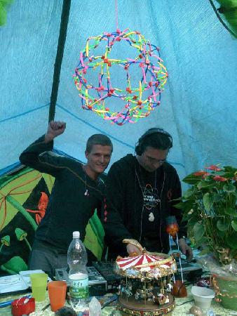  Bildname: CIMG3075.jpg 
 Breite: 600 Pixel 
 H�he: 800 Pixel 
 Gr�sse: 77 kB 