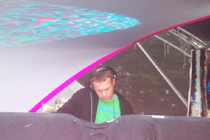  Bildname: 100_7404.jpg 
 Breite: 600 Pixel 
 H�he: 400 Pixel 
 Gr�sse: 43 kB 