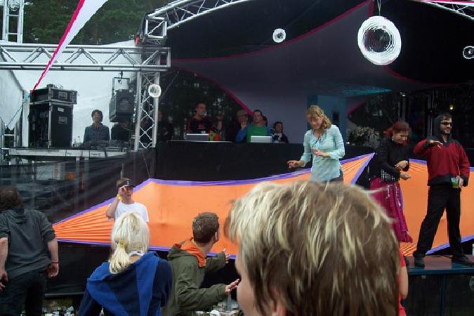  Bildname: 100_7423.jpg 
 Breite: 600 Pixel 
 H�he: 400 Pixel 
 Gr�sse: 64 kB 