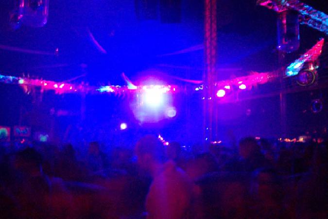  Bildname: 100_7461.jpg 
 Breite: 600 Pixel 
 H�he: 400 Pixel 
 Gr�sse: 43 kB 