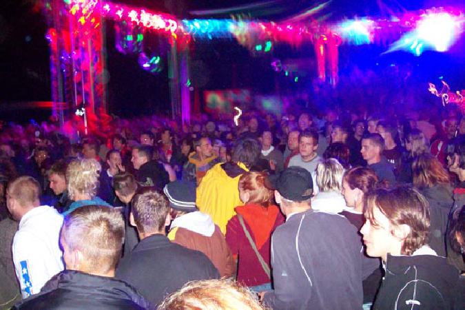  Bildname: 100_7466.jpg 
 Breite: 600 Pixel 
 H�he: 400 Pixel 
 Gr�sse: 74 kB 