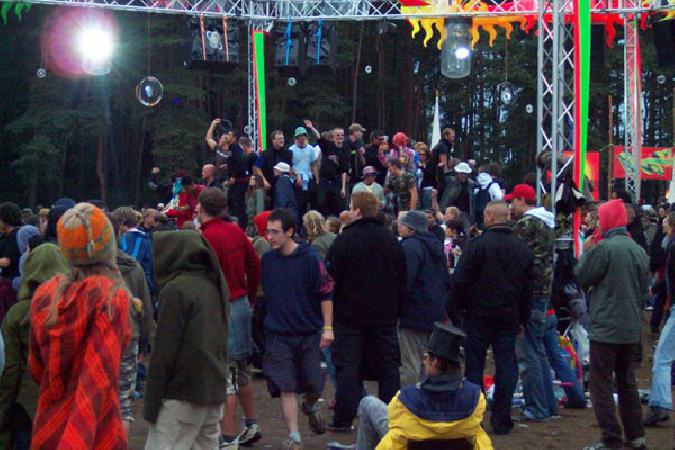  Bildname: 100_7480.jpg 
 Breite: 600 Pixel 
 H�he: 400 Pixel 
 Gr�sse: 75 kB 