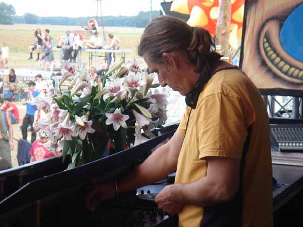  Bildname: 134.jpg 
 Breite: 600 Pixel 
 H�he: 450 Pixel 
 Gr�sse: 53 kB 