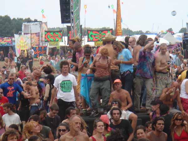  Bildname: 146.jpg 
 Breite: 600 Pixel 
 H�he: 450 Pixel 
 Gr�sse: 59 kB 