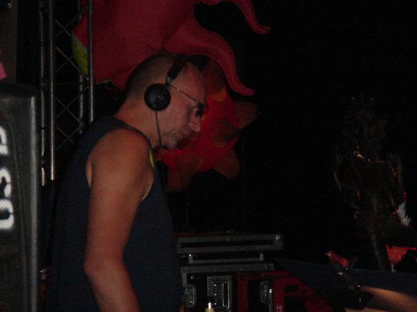  Bildname: 186.jpg 
 Breite: 600 Pixel 
 H�he: 450 Pixel 
 Gr�sse: 50 kB 