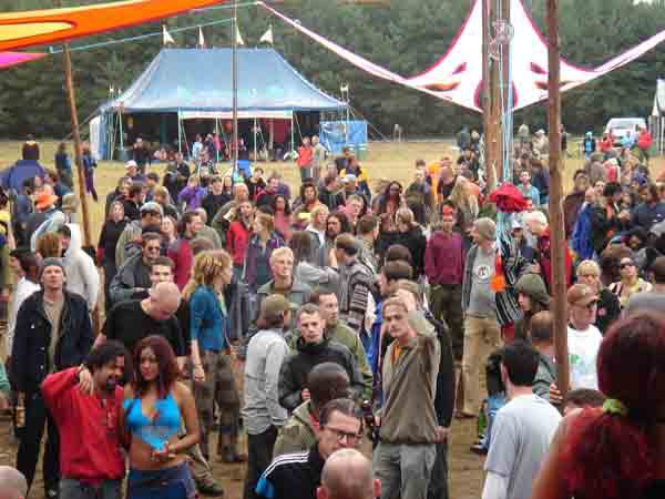  Bildname: 63.jpg 
 Breite: 600 Pixel 
 H�he: 450 Pixel 
 Gr�sse: 56 kB 