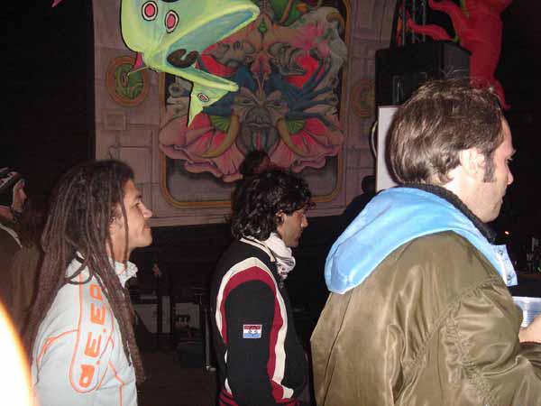  Bildname: 90.jpg 
 Breite: 600 Pixel 
 H�he: 450 Pixel 
 Gr�sse: 51 kB 