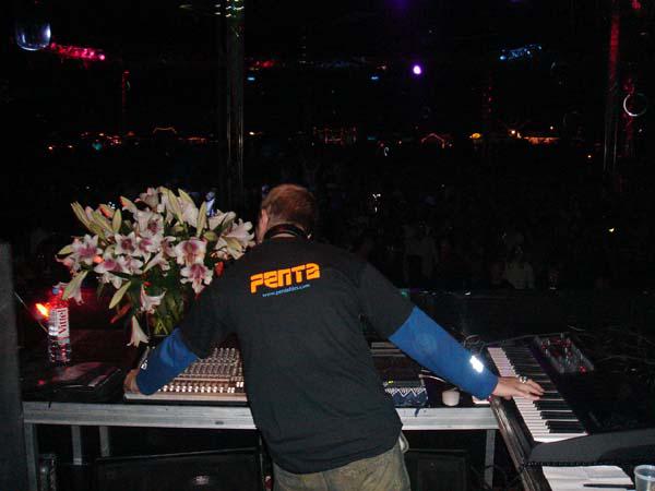  Bildname: 93.jpg 
 Breite: 600 Pixel 
 H�he: 450 Pixel 
 Gr�sse: 48 kB 