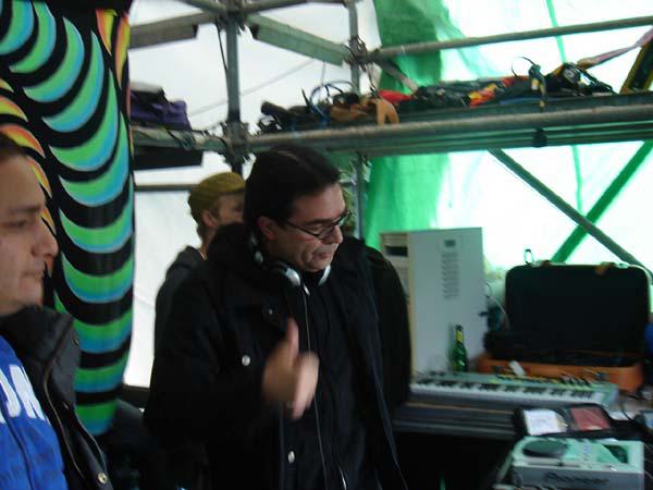  Bildname: DSC00326.jpg 
 Breite: 600 Pixel 
 H�he: 450 Pixel 
 Gr�sse: 61 kB 