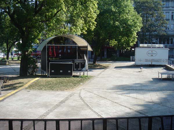  Bildname: DSC01122.jpg 
 Breite: 600 Pixel 
 H�he: 450 Pixel 
 Gr�sse: 85 kB 