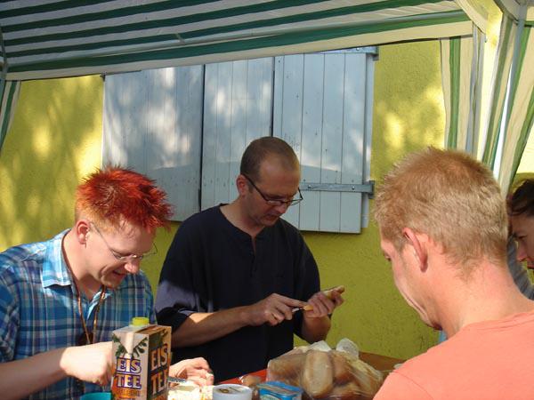  Bildname: DSC01284.jpg 
 Breite: 600 Pixel 
 H�he: 450 Pixel 
 Gr�sse: 73 kB 