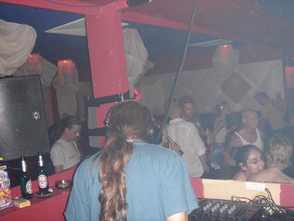  Bildname: DSC01330.jpg 
 Breite: 600 Pixel 
 H�he: 450 Pixel 
 Gr�sse: 55 kB 