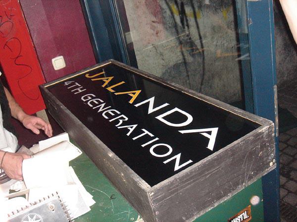  Bildname: DSC01413.jpg 
 Breite: 600 Pixel 
 H�he: 450 Pixel 
 Gr�sse: 80 kB 