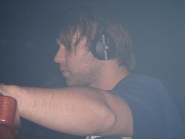  Bildname: DSC02012.jpg 
 Breite: 600 Pixel 
 H�he: 450 Pixel 
 Gr�sse: 28 kB 