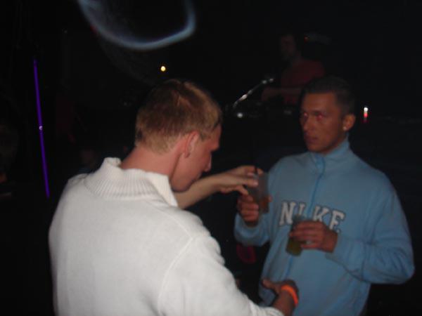  Bildname: DSC02033.jpg 
 Breite: 600 Pixel 
 H�he: 450 Pixel 
 Gr�sse: 30 kB 