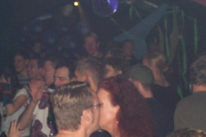  Bildname: 100_9724.jpg 
 Breite: 800 Pixel 
 H�he: 533 Pixel 
 Gr�sse: 28 kB 